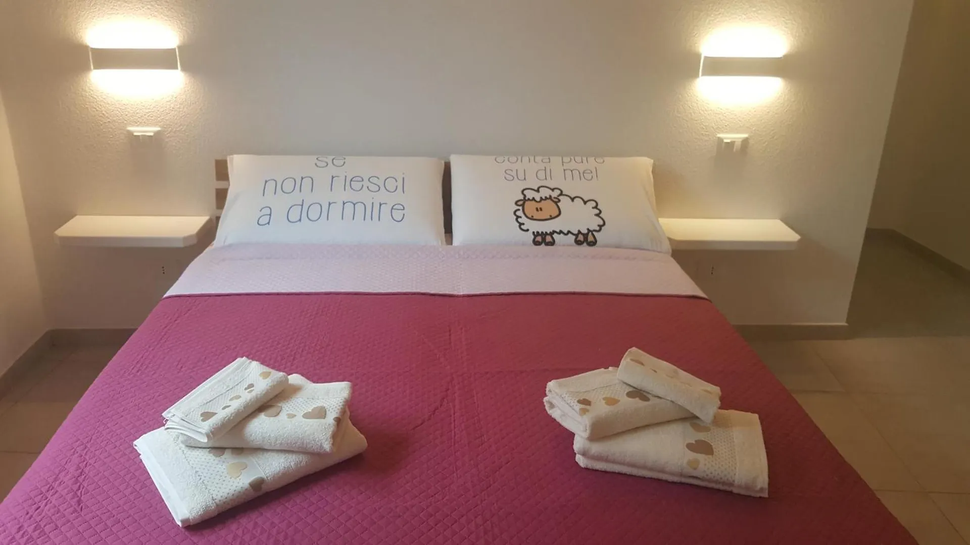 B. Sinis Bed & Breakfast Càbras