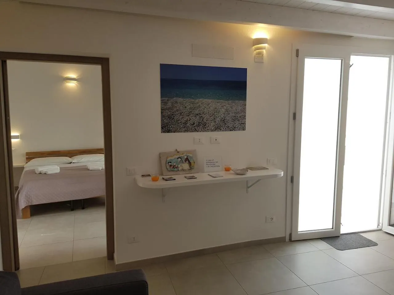 B. Sinis Bed & Breakfast Càbras